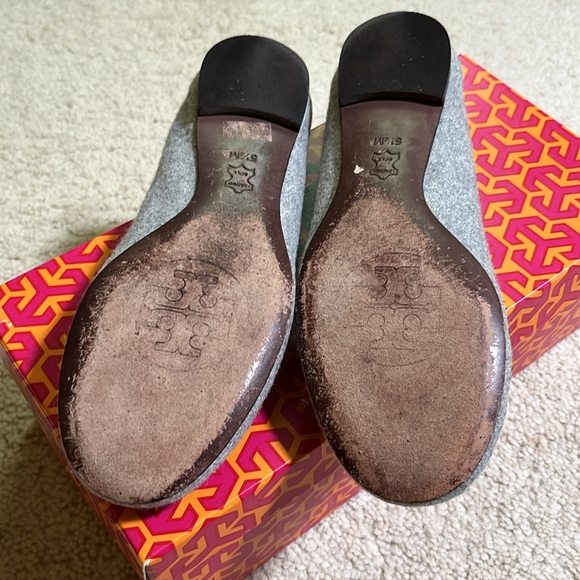 Tory Burch Reva - gray flannel. Lightly worn - Picture 2 of 4
